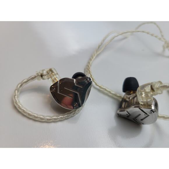 Linsoul KZ-ZS10 Pro In-Ear Stainless Steel IEM Earphones with Microphone 24 ohm - Picture 10 of 16